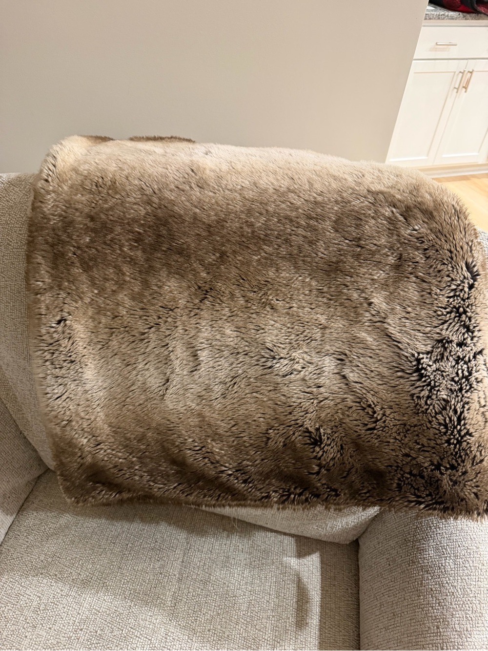 West elm Plush Faux Fur Throw Blanket - Taupe Brown